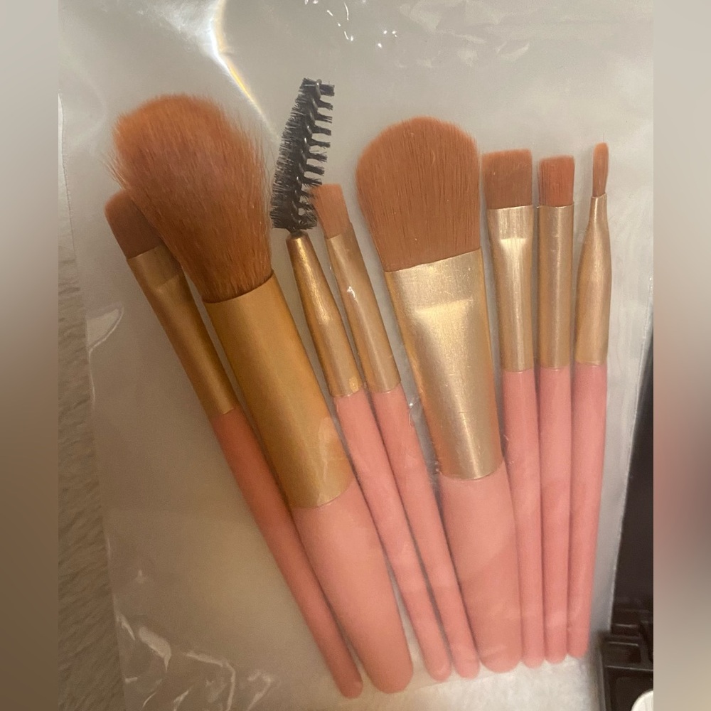 -Makeup Bundle- - Picture 7 of 10
